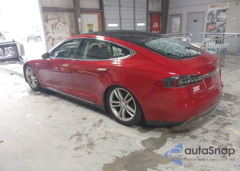 2015 Tesla Model S 70D/85D/P85D из США, поврежденный, VIN 5YJSA1H25FFP73428